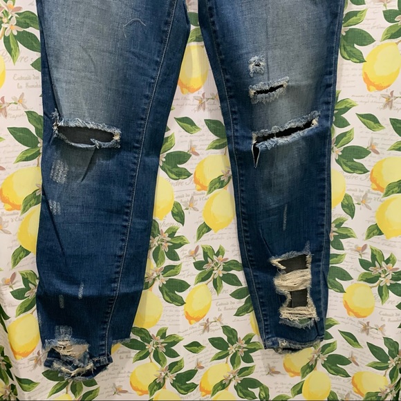 Ripped Jeans size 9 - Picture 5 of 9